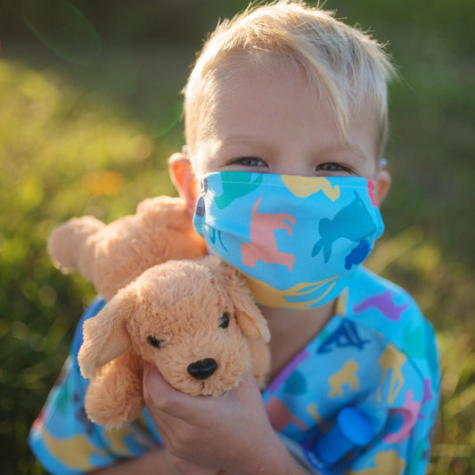 Creative Education-Dress Up Careers Veterinarian Scrubs with Accessories-81685-Legacy Toys