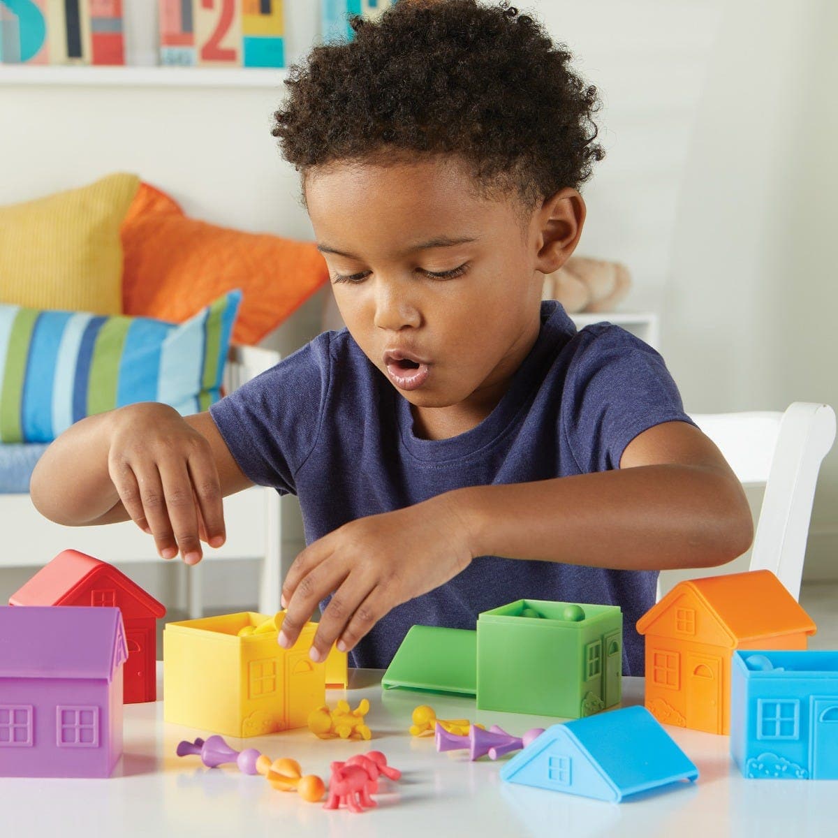 Learning Resources-All About Me Sorting Neighborhood Set-LER3369-Legacy Toys