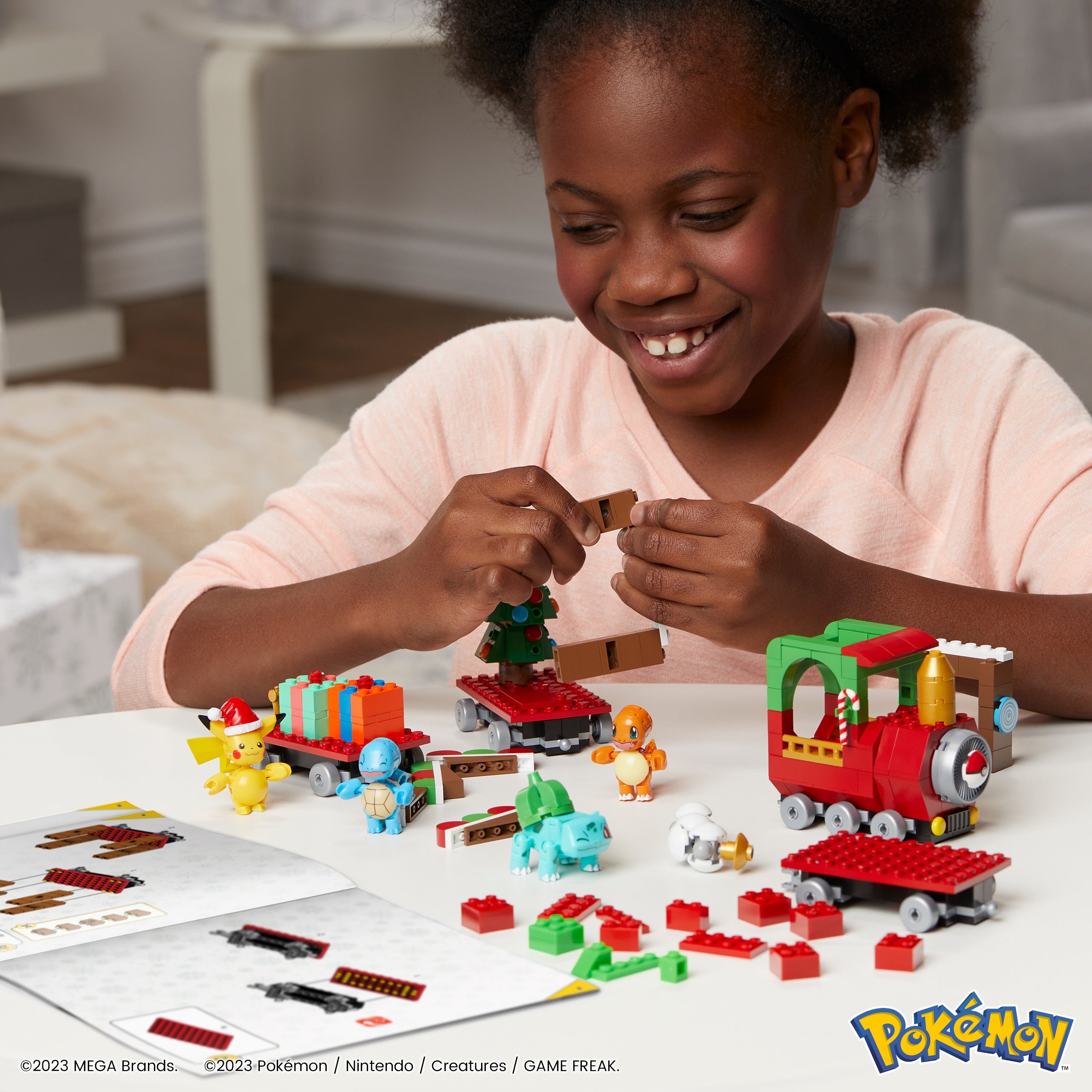 Mattel-MEGA Pokémon Holiday Train-HHP69-Legacy Toys