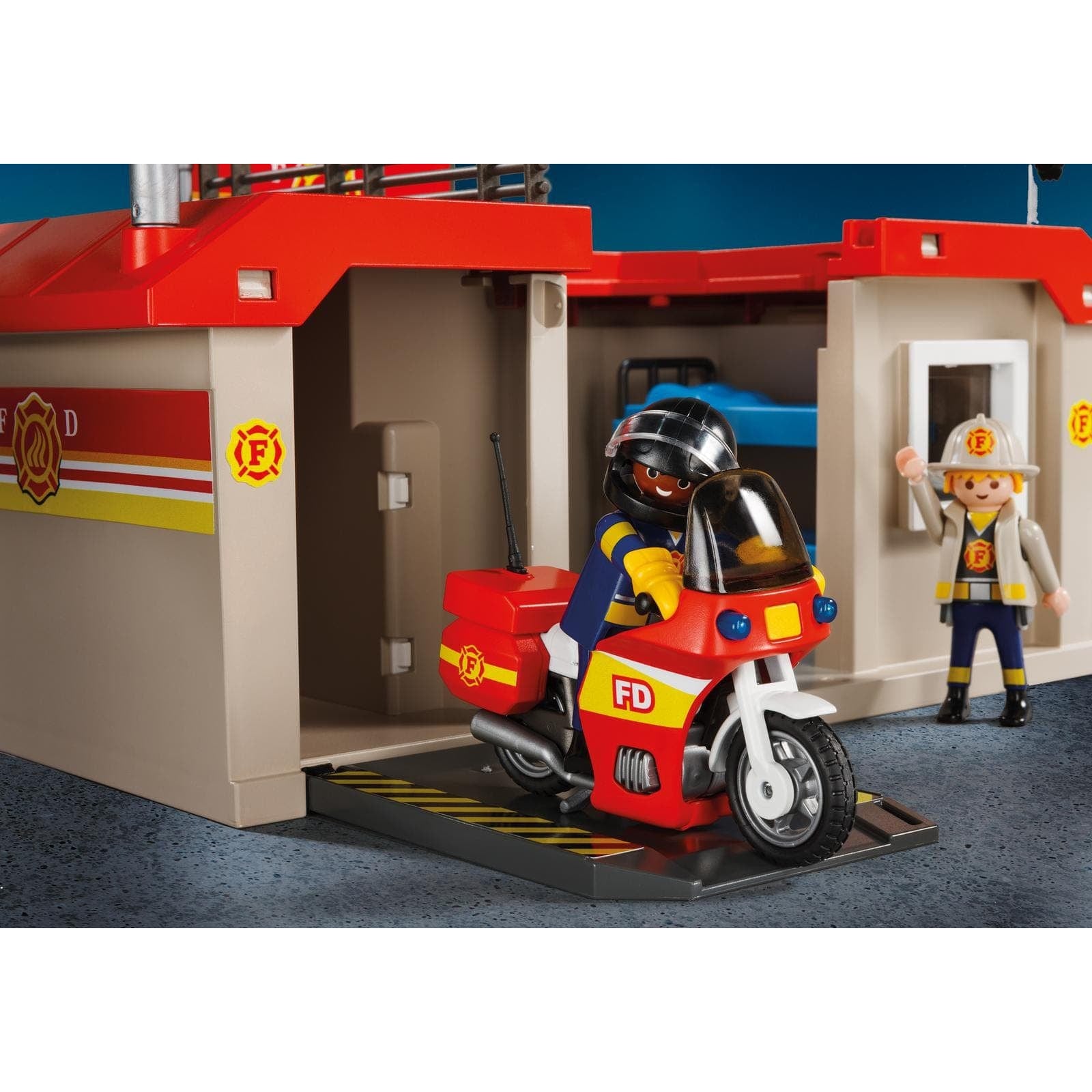 Playmobil-City Action - Take Along Fire Station-5663-Legacy Toys